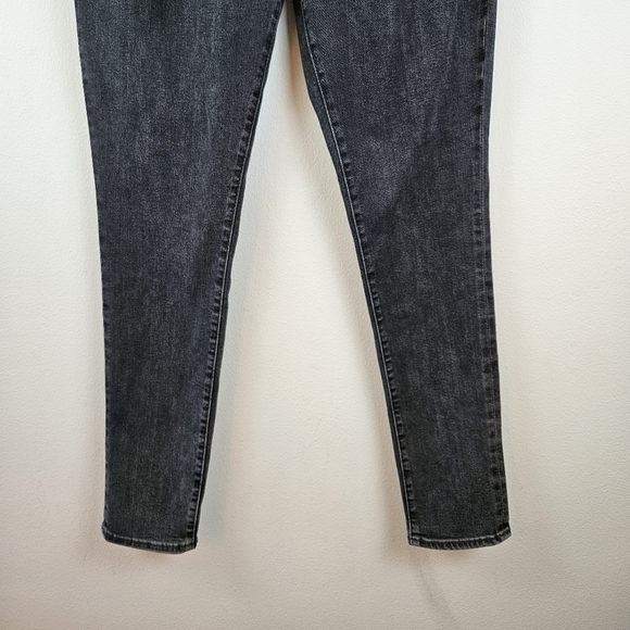 Levi Premium 721 High Rise Skinny Jeans Size 32 - Picture 2 of 5